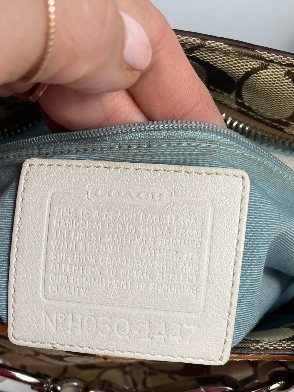 Authentic 2005 Coach Vintage Hampton Satchel and Wallet Set - Picture 11 of 16